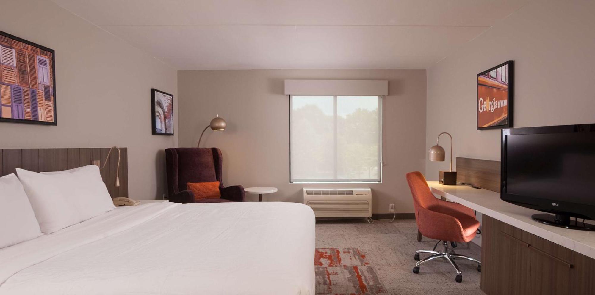 College Park Hilton Garden Inn Atlanta Airport/Millenium Center מראה חיצוני תמונה