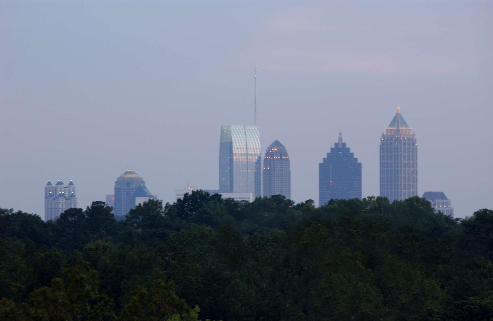 Hilton Garden Inn Atlanta Airport/Millenium Center מראה חיצוני תמונה