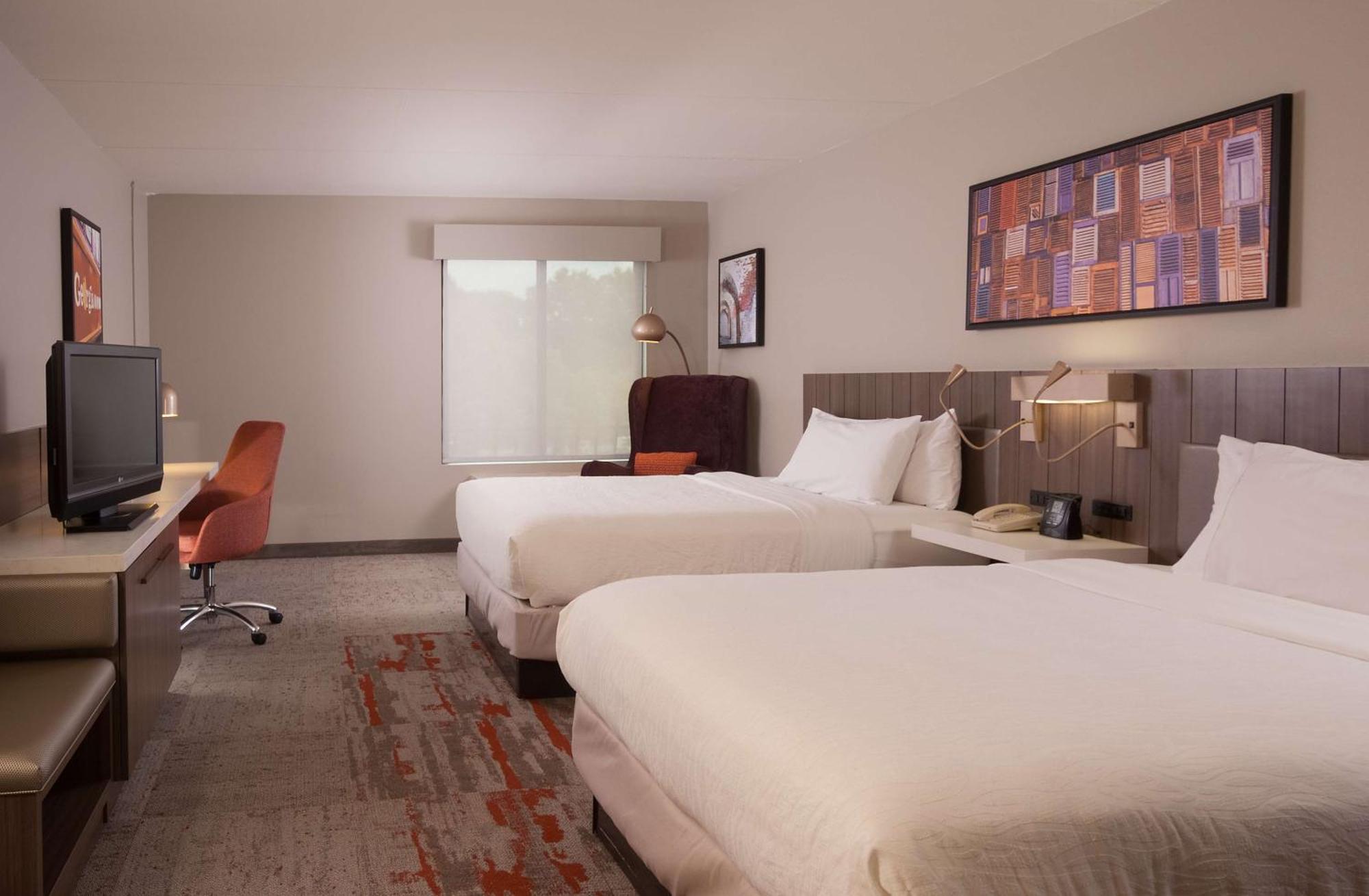 College Park Hilton Garden Inn Atlanta Airport/Millenium Center מראה חיצוני תמונה
