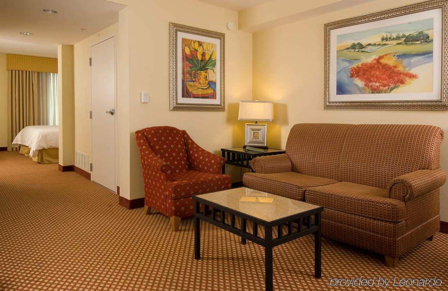 Hilton Garden Inn Atlanta Airport/Millenium Center מראה חיצוני תמונה